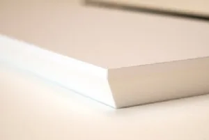 High Gloss White Bevelled Edge Floating Shelf 80x25x3.8cm - Image 2